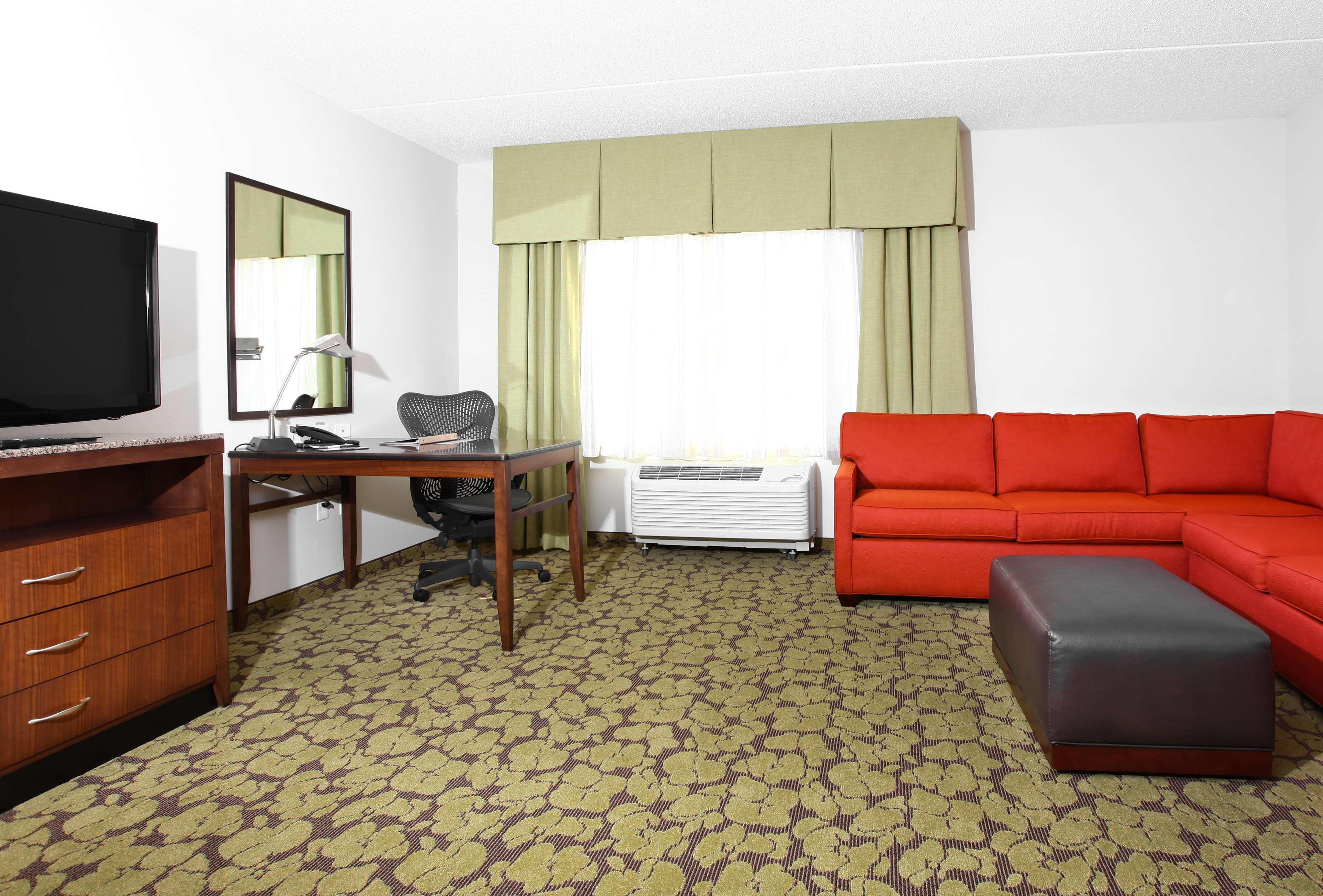 Hilton Garden Inn Olathe Zewnętrze zdjęcie
